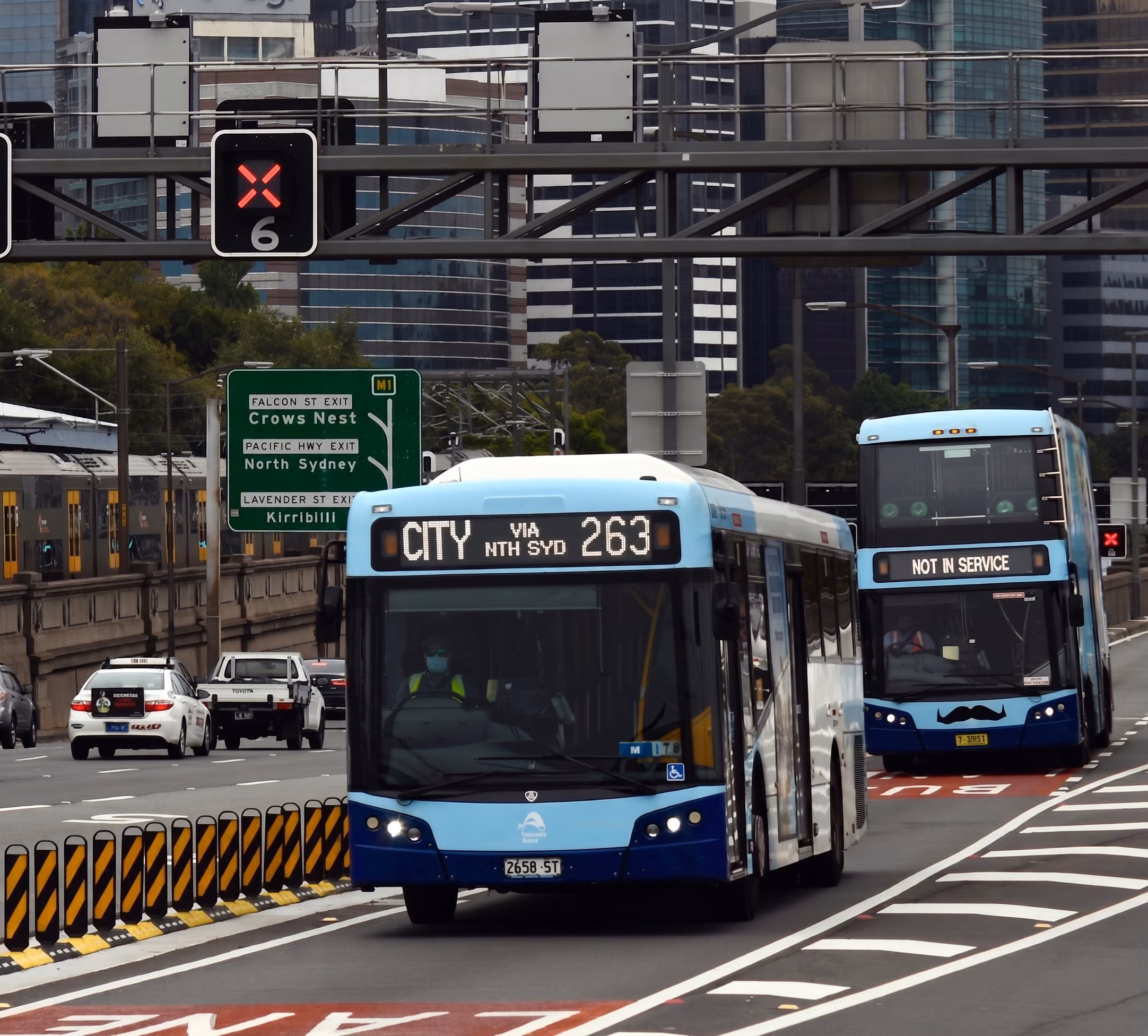 A Sydney bus on route 263 to the city via North Sydney, on the Harbour Bridge approach